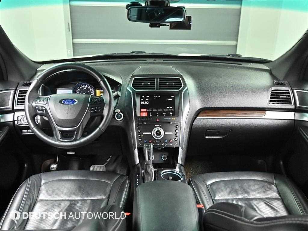 [포드]익스플로러 2.3 에코부스트 리미티드 4WD - миниатюра 7