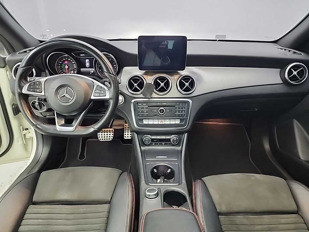 Mercedes Benz CLA Class - Vista 7