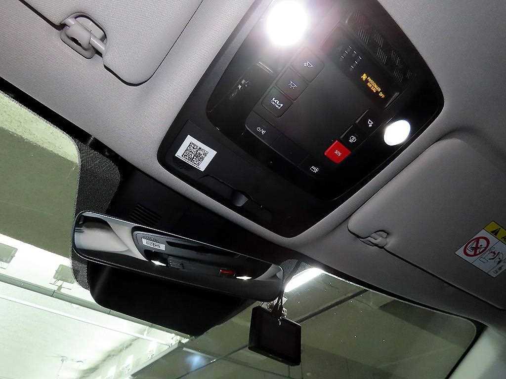 KIA Carnival 2024 Blanco - Importación desde Corea - HF Imports Iquique - Foto 15
