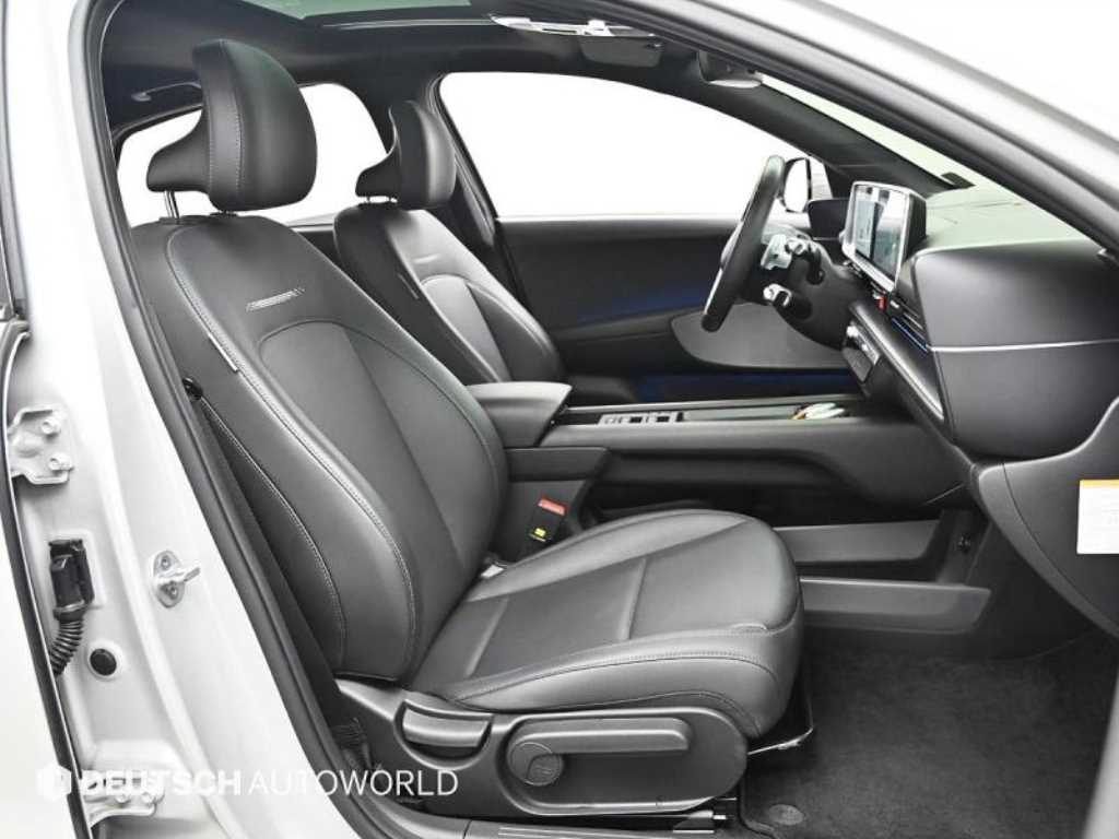 HYUNDAI Ioniq 6 - Vista 11