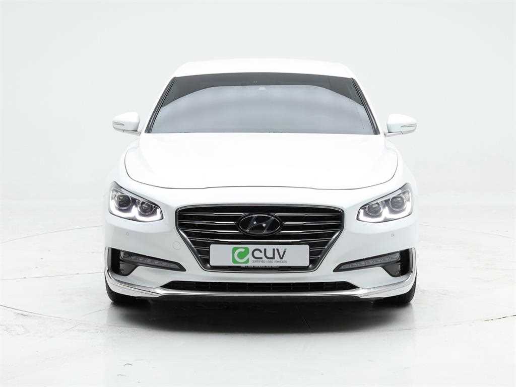 HYUNDAI Grandeur - Vista 2