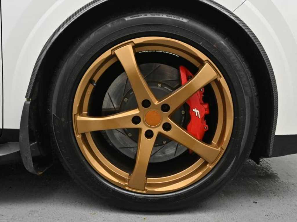 KIA Carnival - Vista 5