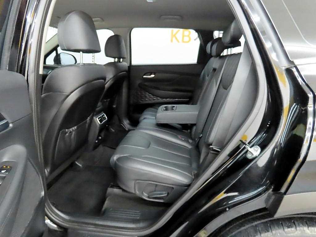 HYUNDAI Santa Fe - Vista 6