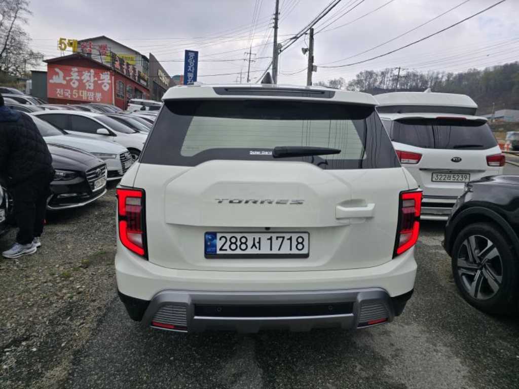 Ssangyong Torres - Vista 4