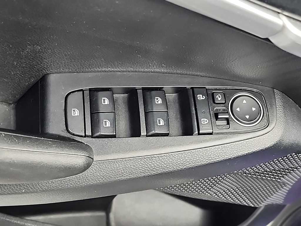 KIA Seltos 2020 Blanco - Importación desde Corea - HF Imports Iquique - Foto 17