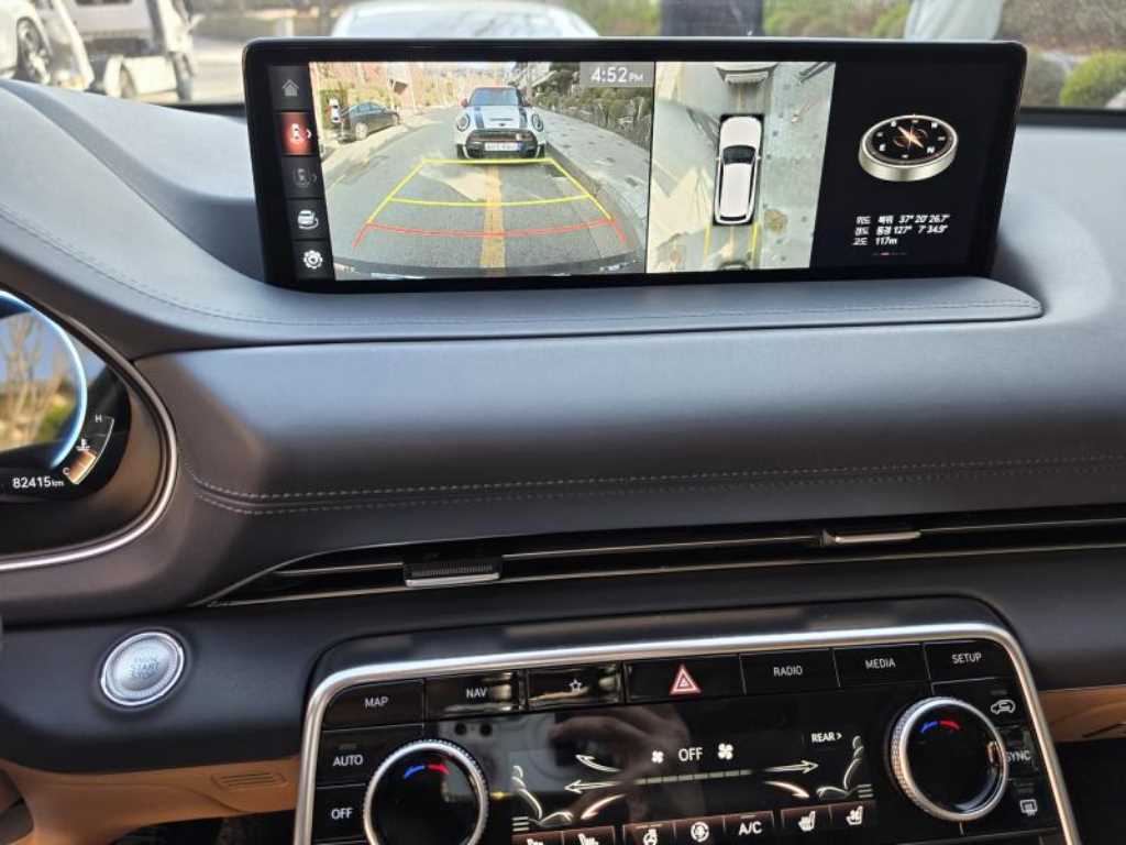 Genesis GV80 - Vista 7