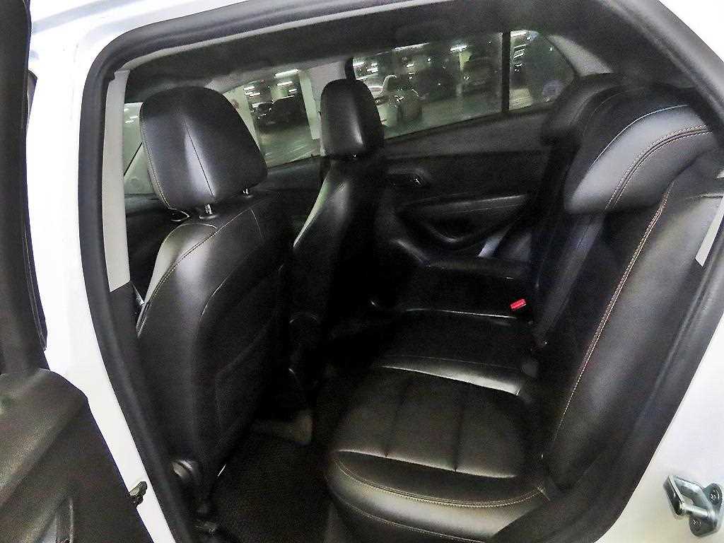 Chevrolet Trax - Vista 7