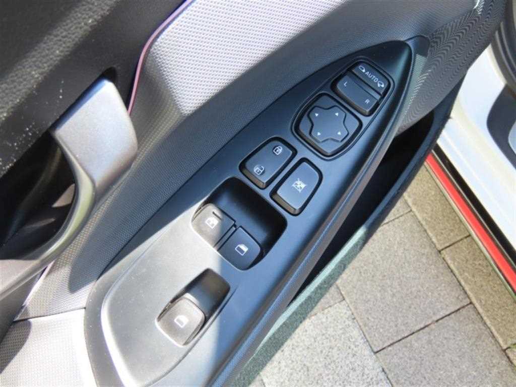 HYUNDAI Veloster - Vista 12
