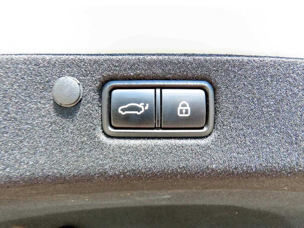 HYUNDAI Grandeur 2020 Blanco - Importación desde Corea - HF Imports Iquique - Foto 17