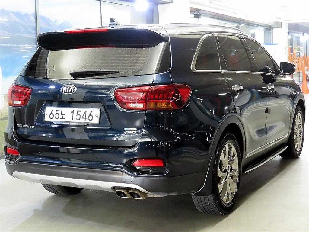 KIA Sorento - Vista 4