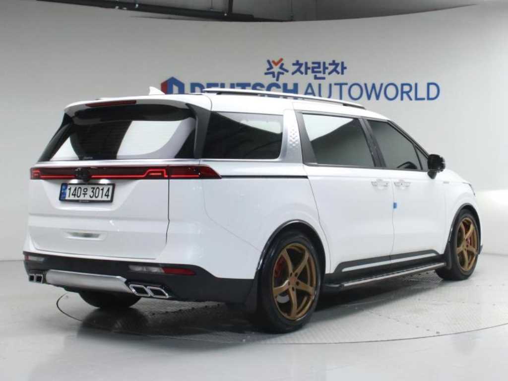 KIA Carnival - Vista 2