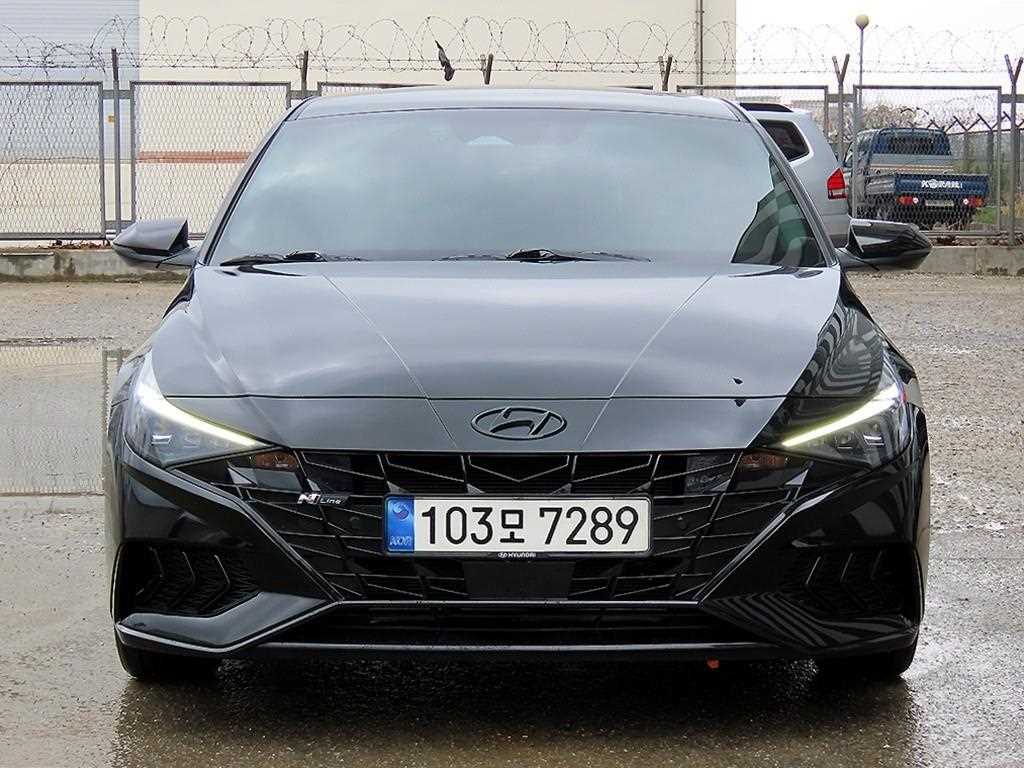 HYUNDAI Avante 2021 Negro - Importación desde Corea - HF Imports Iquique - Foto 1