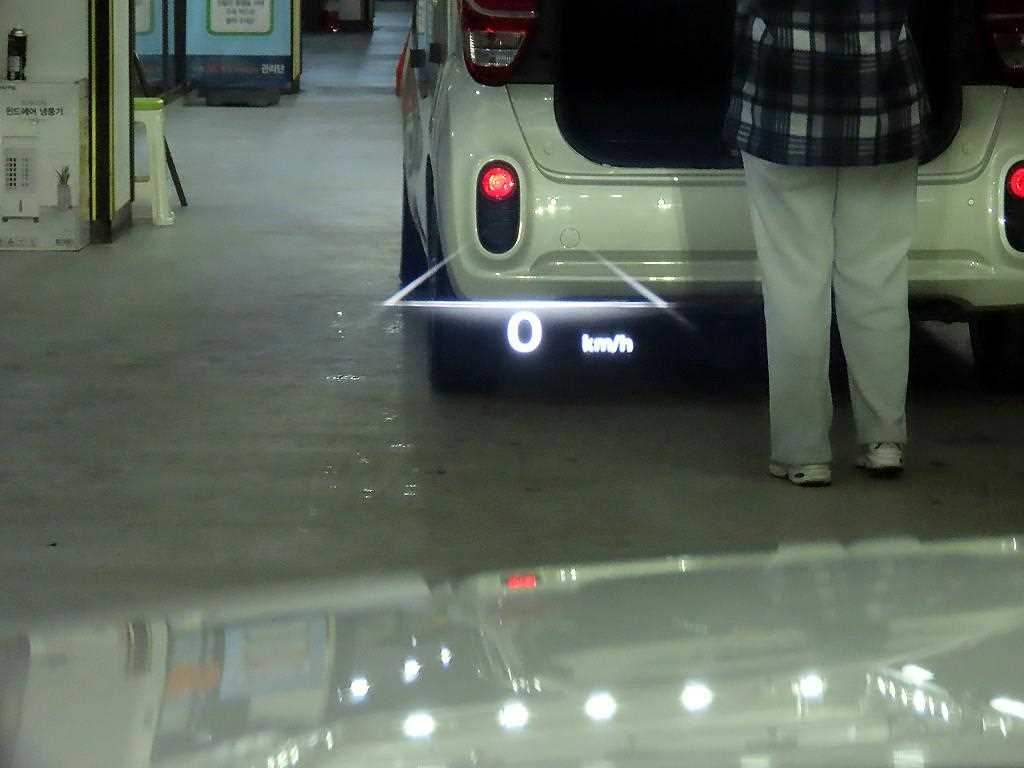 Genesis GV70 - Vista 12