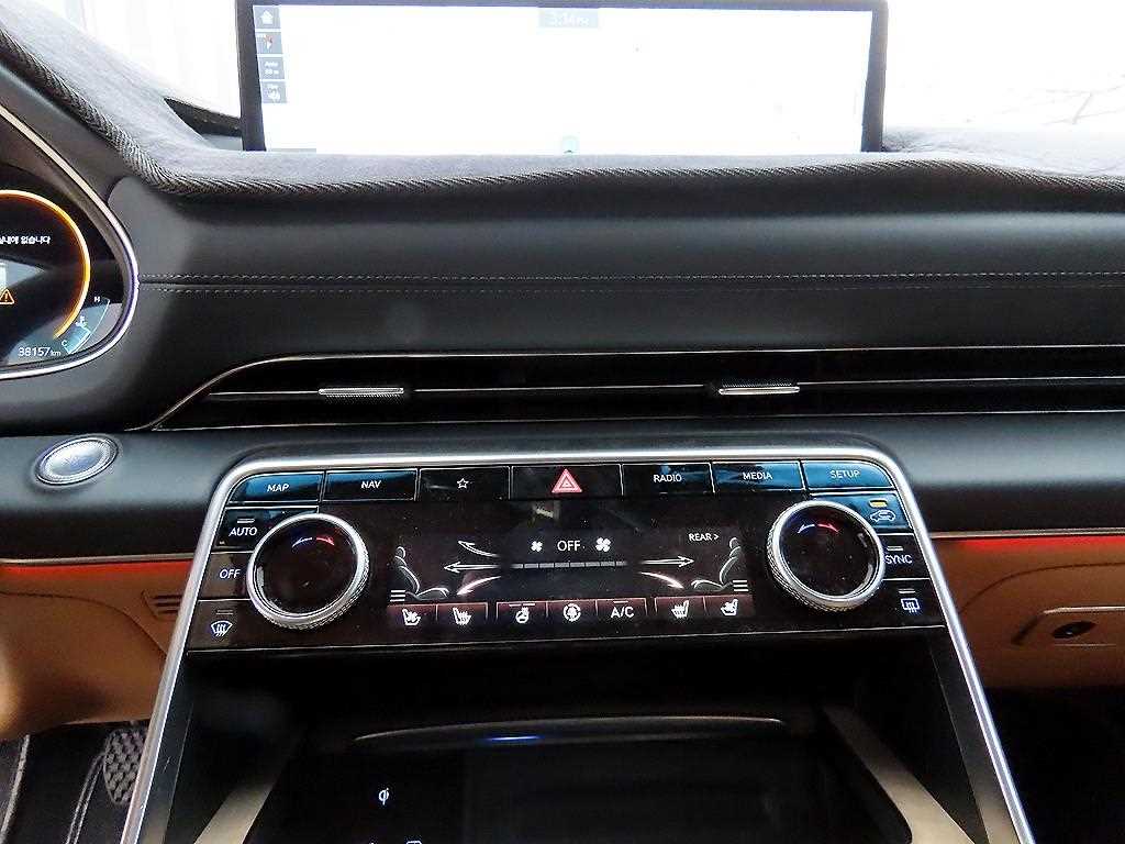 Genesis GV80 2023 Blanco - Importación desde Corea - HF Imports Iquique - Foto 13