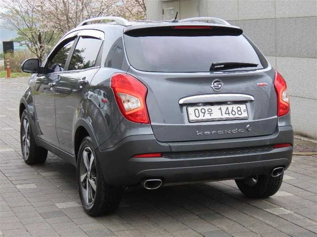 Ssangyong Korando - Vista 4