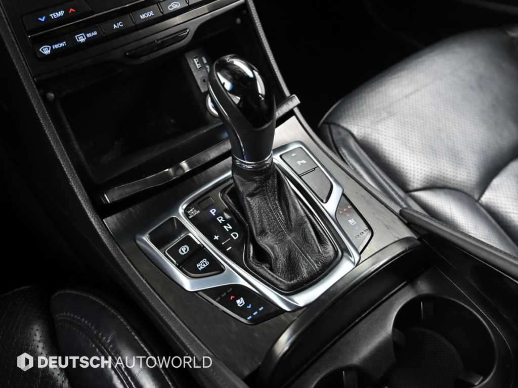 HYUNDAI Grandeur - Vista 9