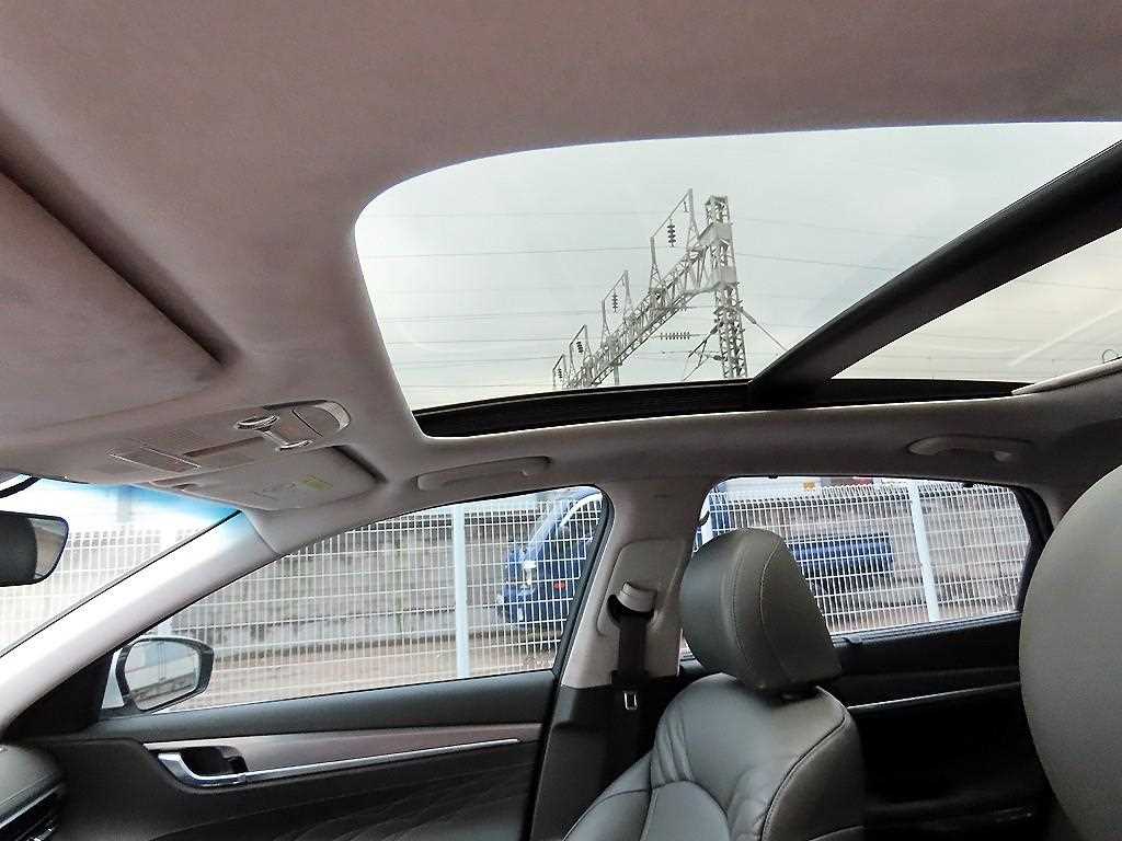 HYUNDAI Grandeur 2020 Blanco - Importación desde Corea - HF Imports Iquique - Foto 15