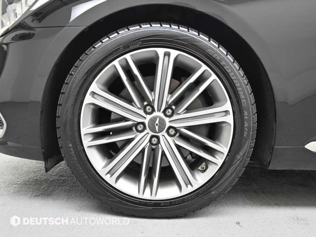 Genesis G80 - Vista 5