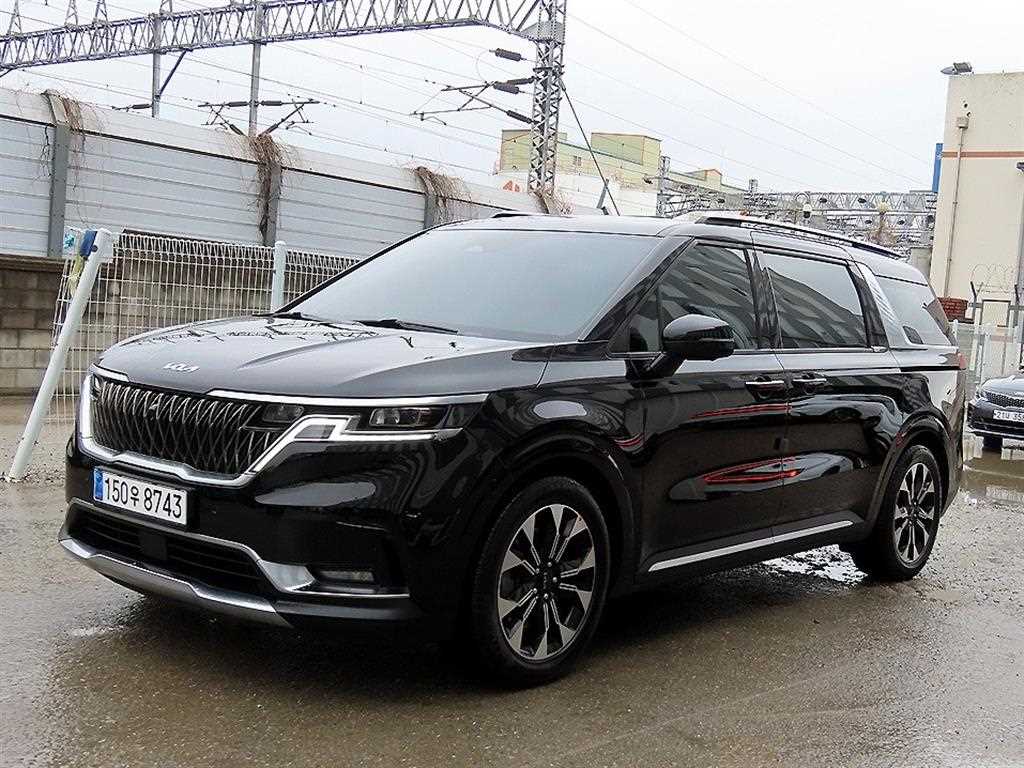 KIA Carnival - Vista 2