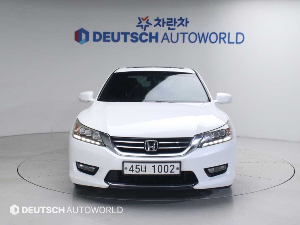 Honda Accord - Vista 3