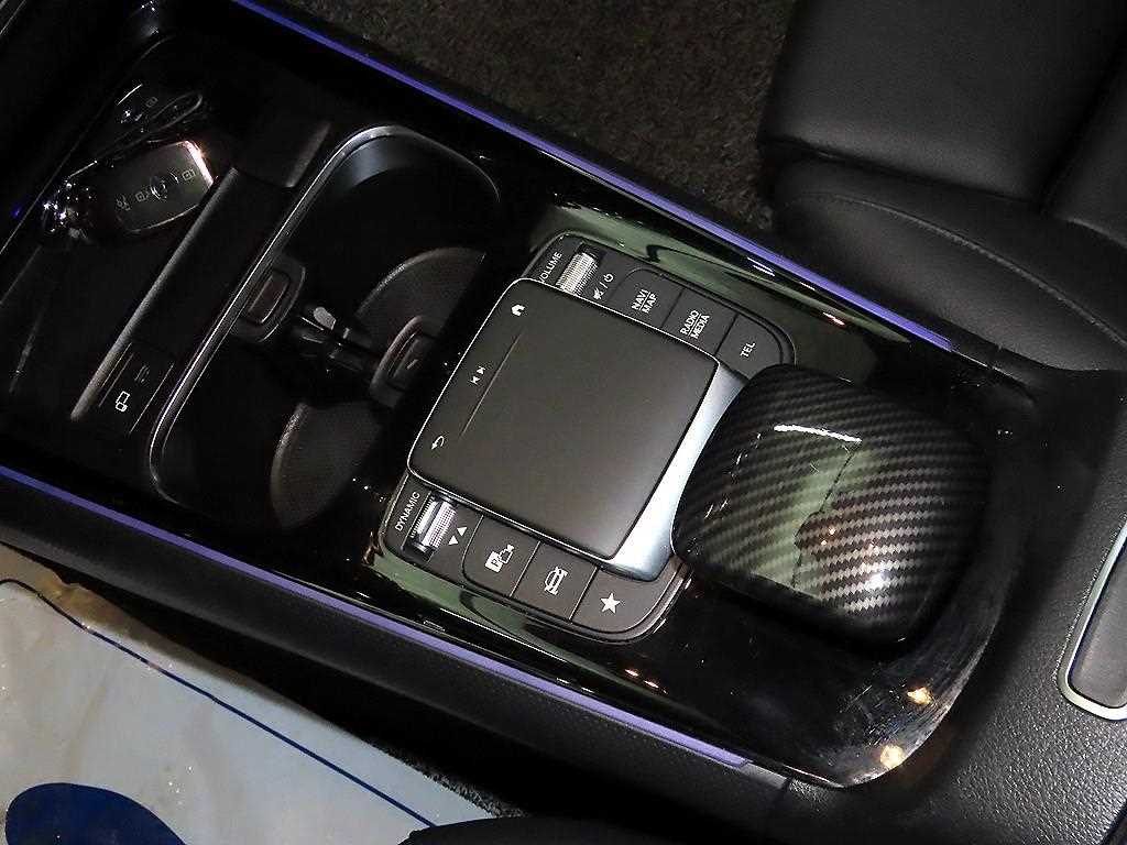 Mercedes Benz GLB Class 2021 Blanco - Importación desde Corea - HF Imports Iquique - Foto 13