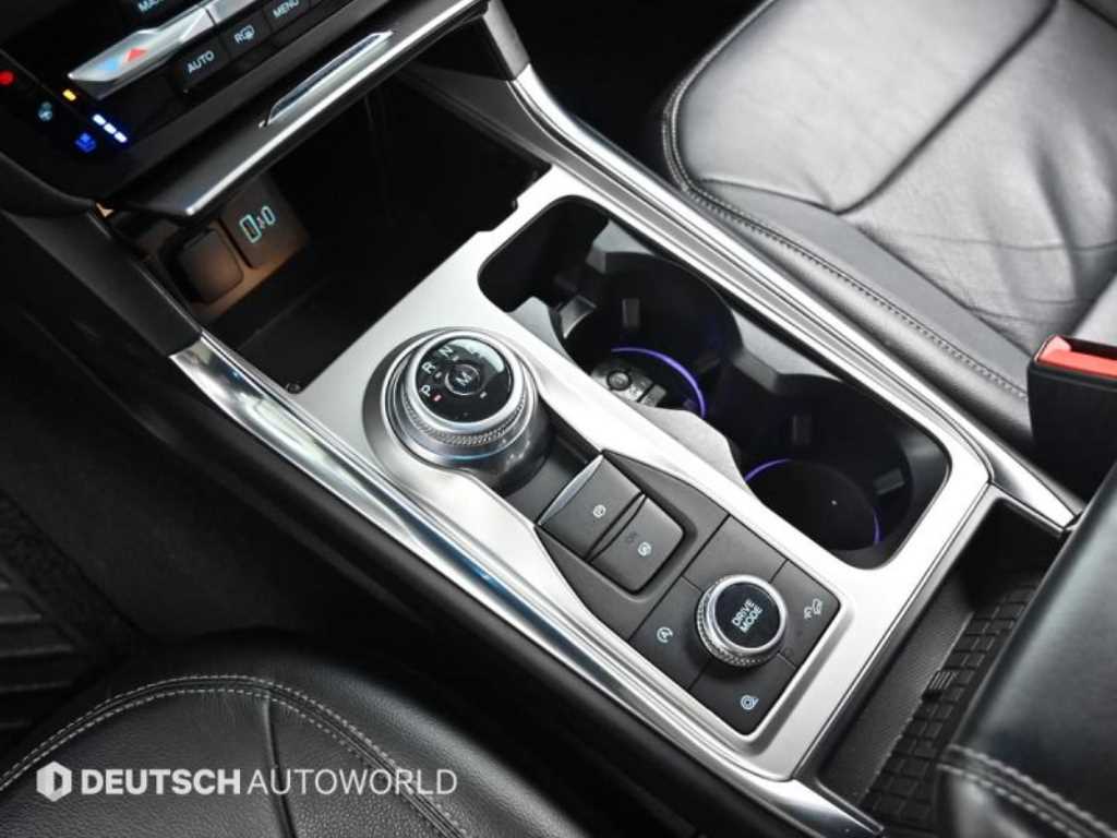 Ford Explorer - Vista 9