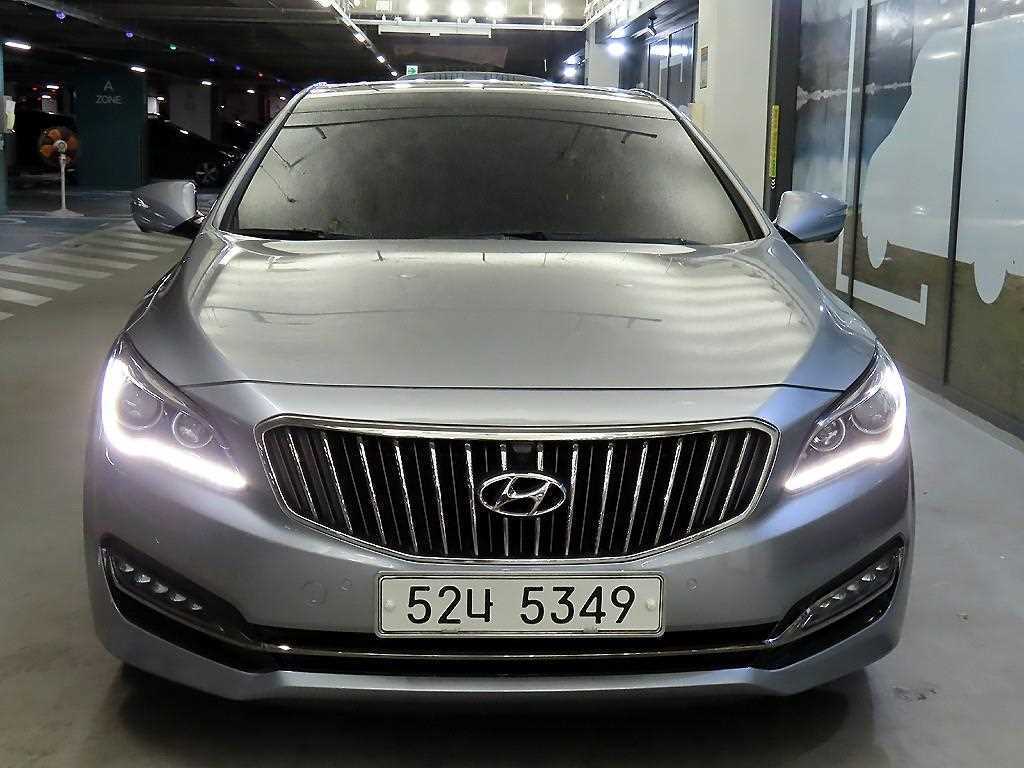 HYUNDAI Aslan - Vista 2