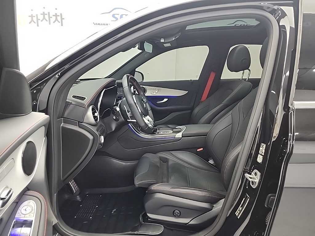 Mercedes Benz GLC Class - Vista 11