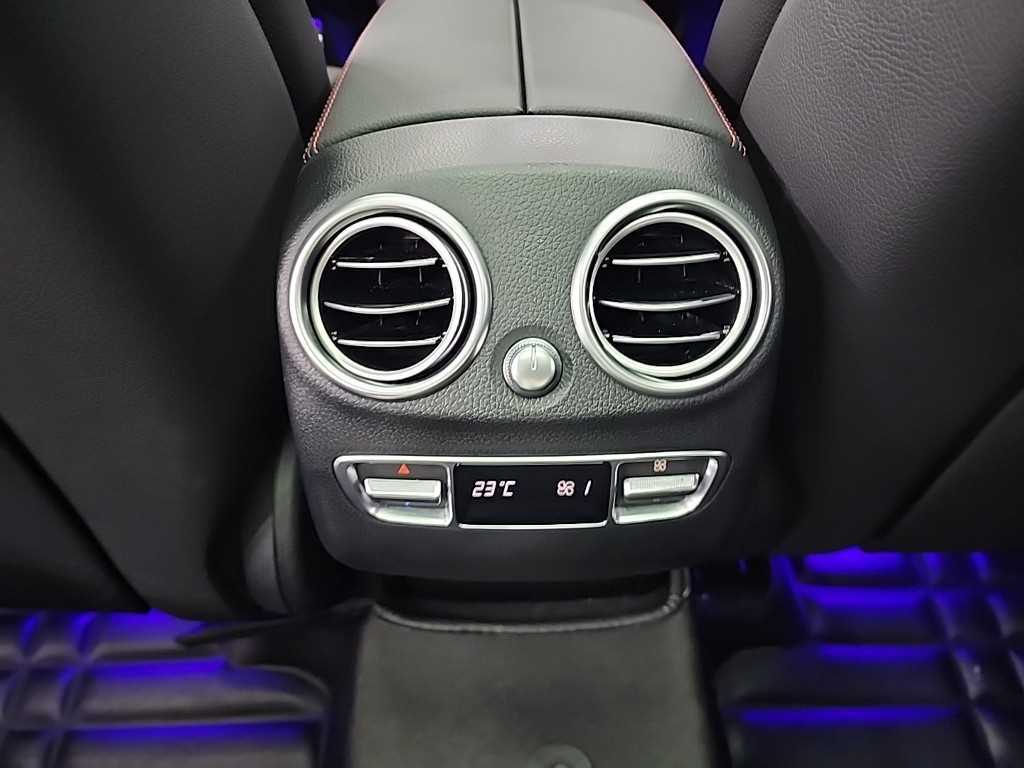 Mercedes Benz GLC Class 2022 Negro - Importación desde Corea - HF Imports Iquique - Foto 13