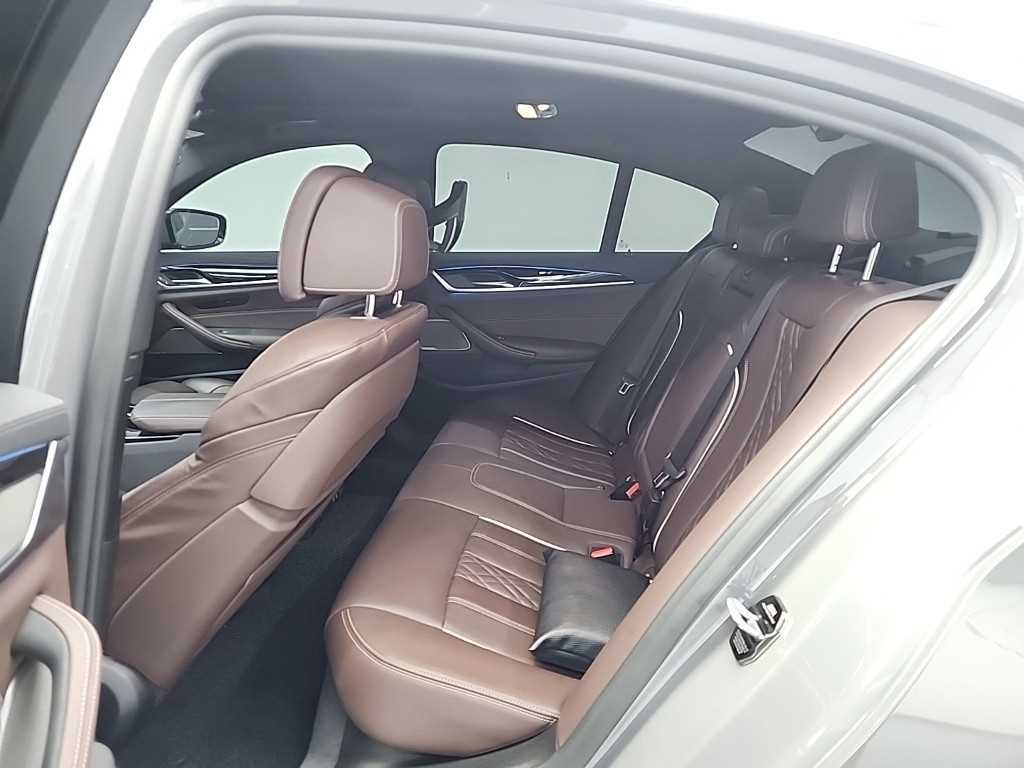 BMW 5 Series - Vista 12