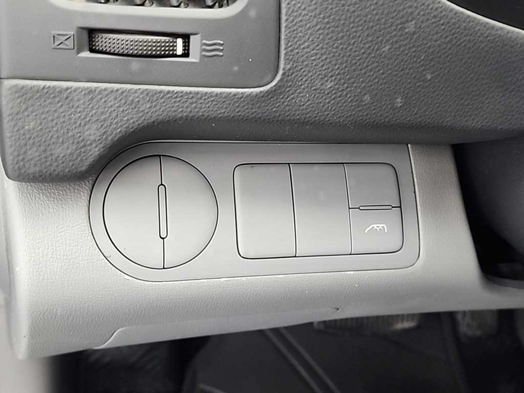 HYUNDAI Starex 2015 Gris - Importación desde Corea - HF Imports Iquique - Foto 17