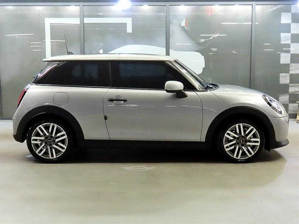 Mini Cooper - Vista 3