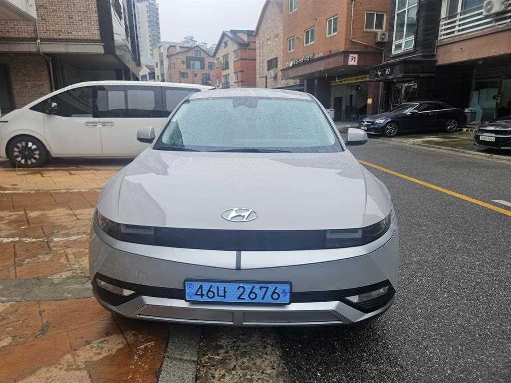 HYUNDAI Ioniq 5 - Vista 3