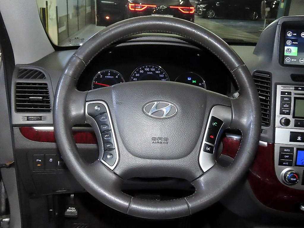 HYUNDAI Santa Fe - Vista 8