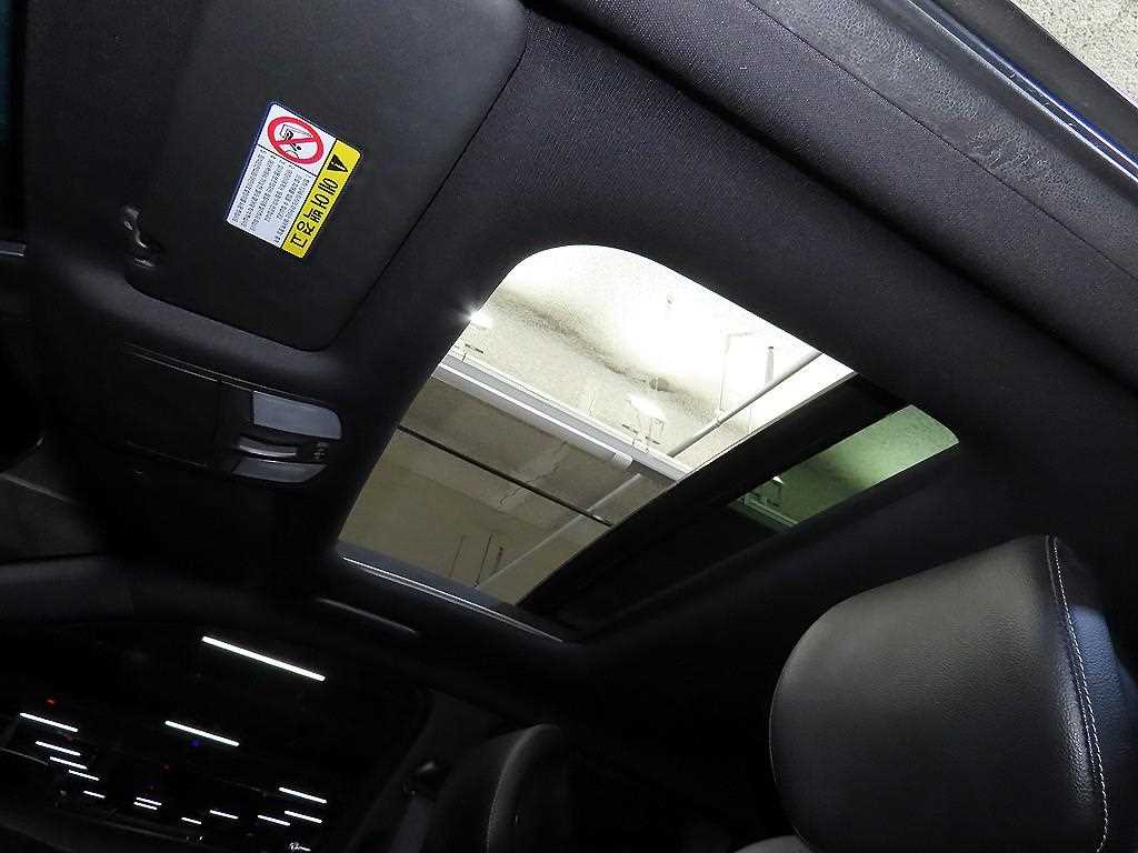 HYUNDAI Veloster 2018 Gris - Importación desde Corea - HF Imports Iquique - Foto 17