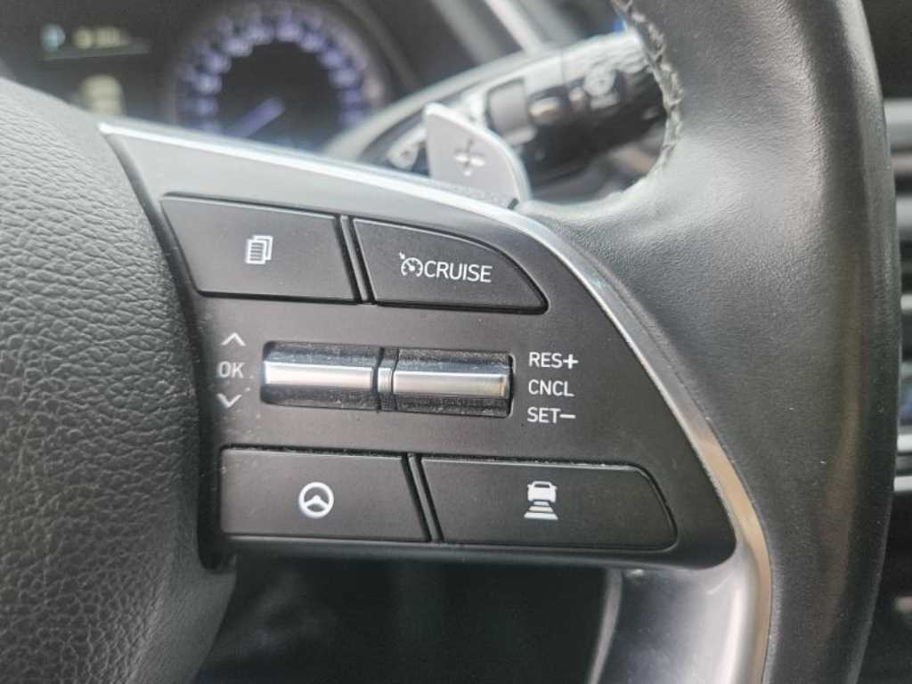 HYUNDAI Sonata - Vista 4