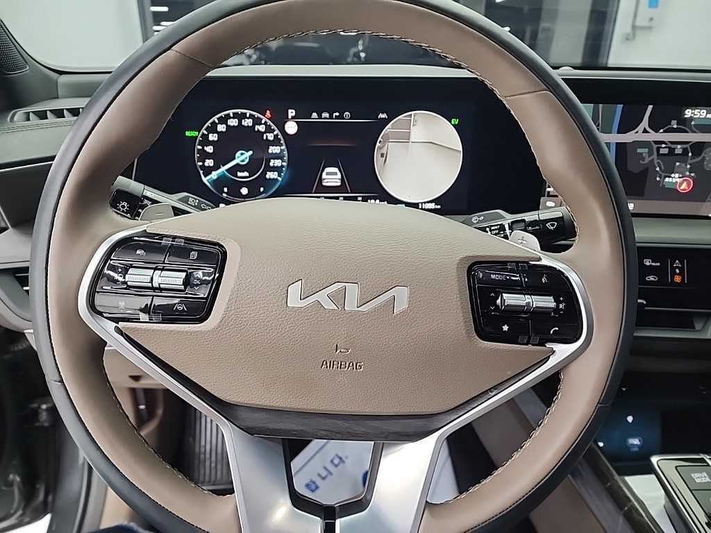 KIA K8 - Vista 9