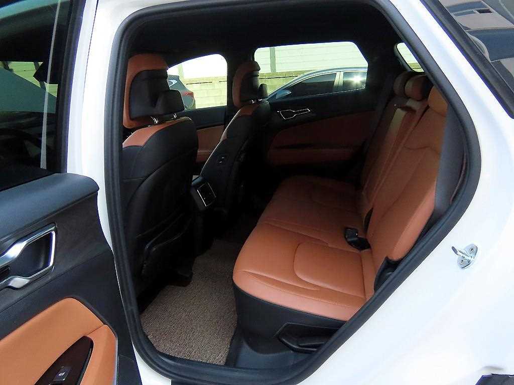 KIA Sportage - Vista 6