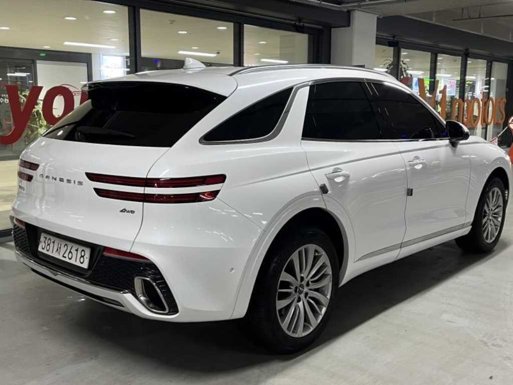 Genesis GV70 - Vista 4