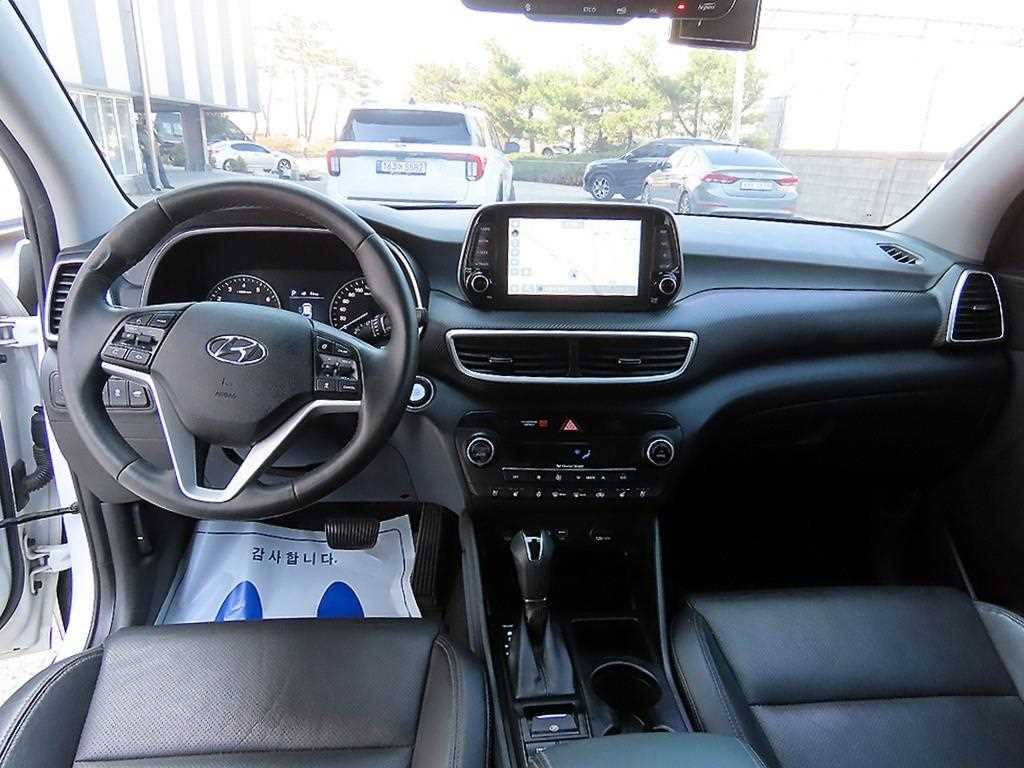 HYUNDAI Tucson - Vista 7