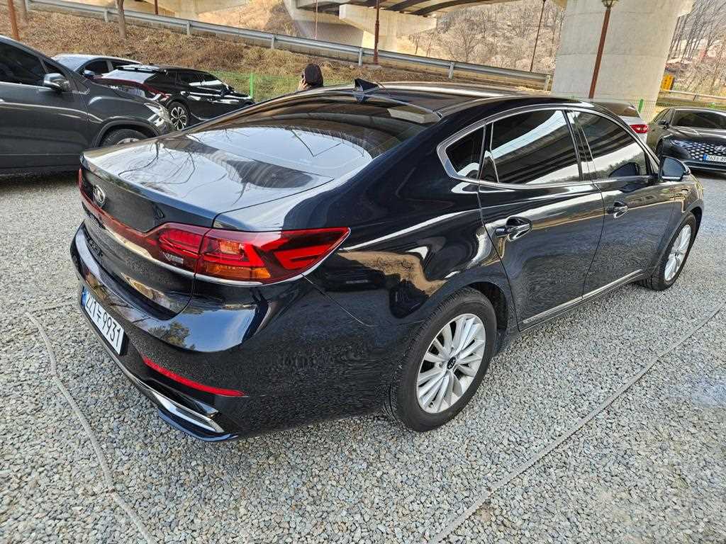 KIA K7 - Vista 5