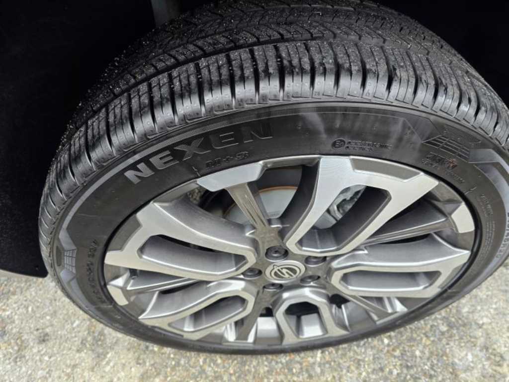 Ssangyong Torres - Vista 10