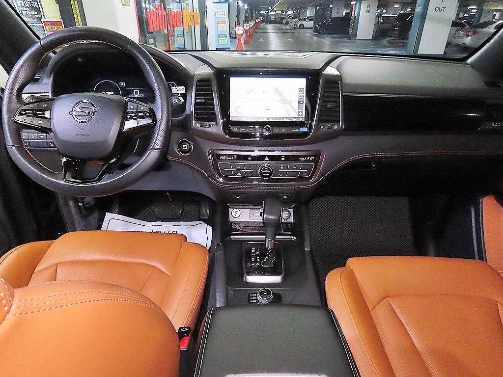 Ssangyong Rexton - Vista 10