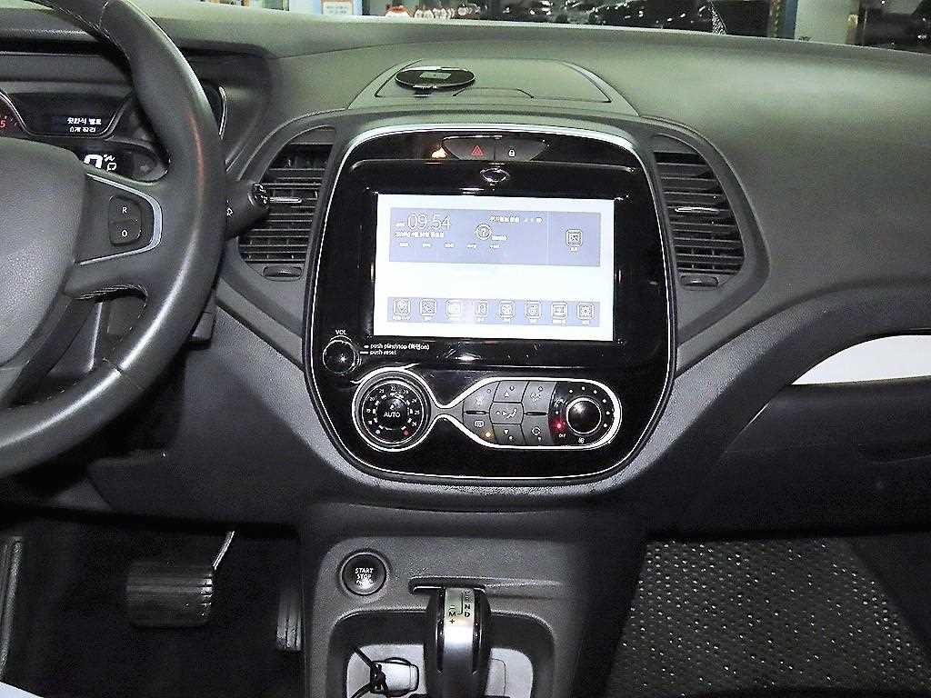 SAMSUNG QM3 - Vista 11