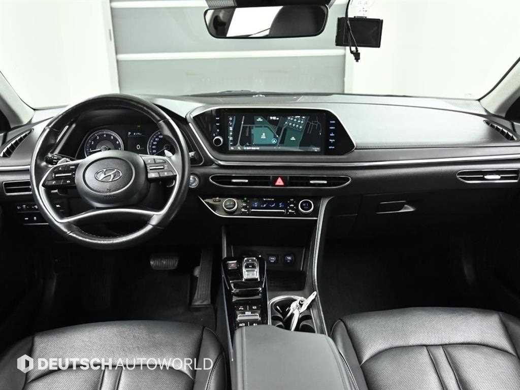 HYUNDAI Sonata - Vista 7