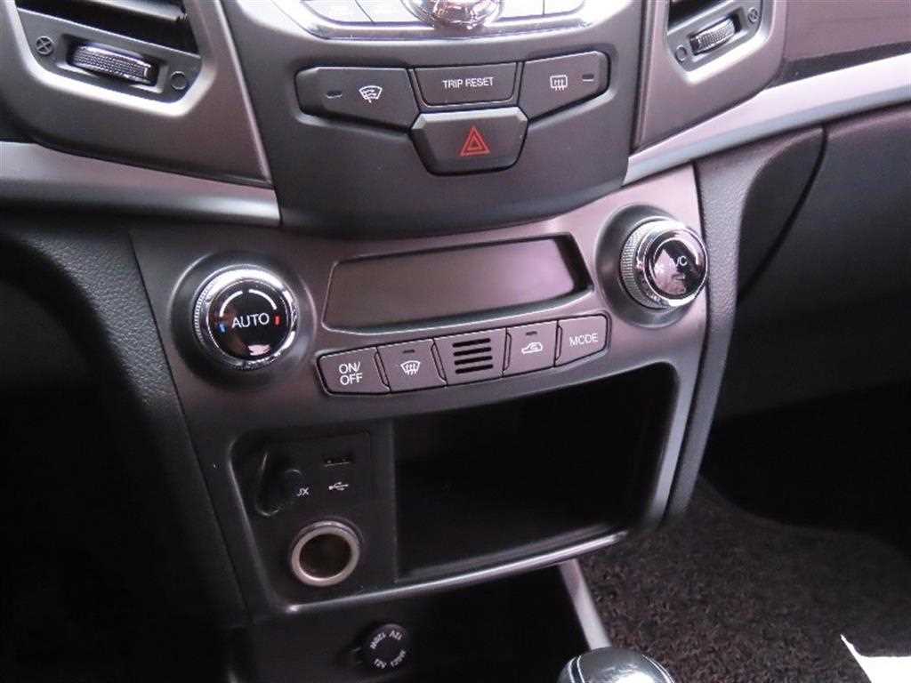 Ssangyong Korando - Vista 8