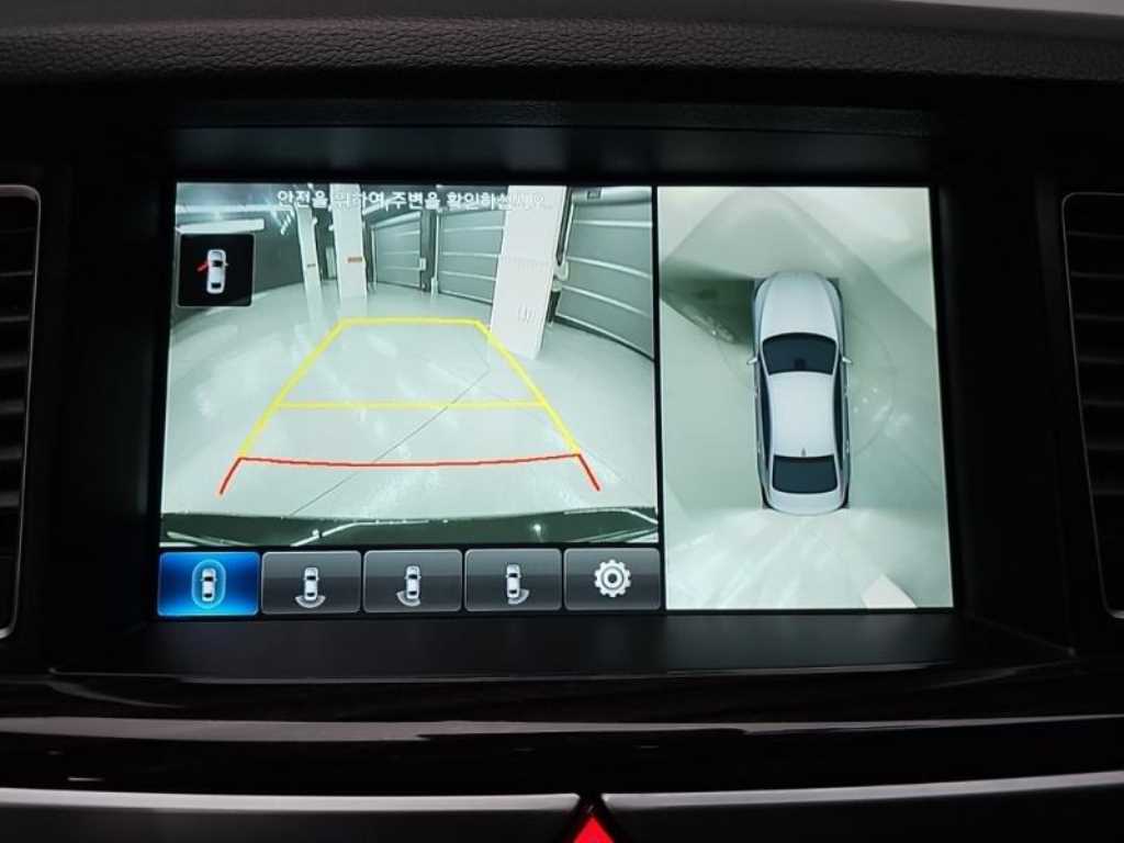 Genesis G80 - Vista 10