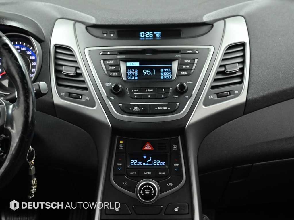 HYUNDAI Avante 2014 Blanco - Importación desde Corea - HF Imports Iquique - Foto 14