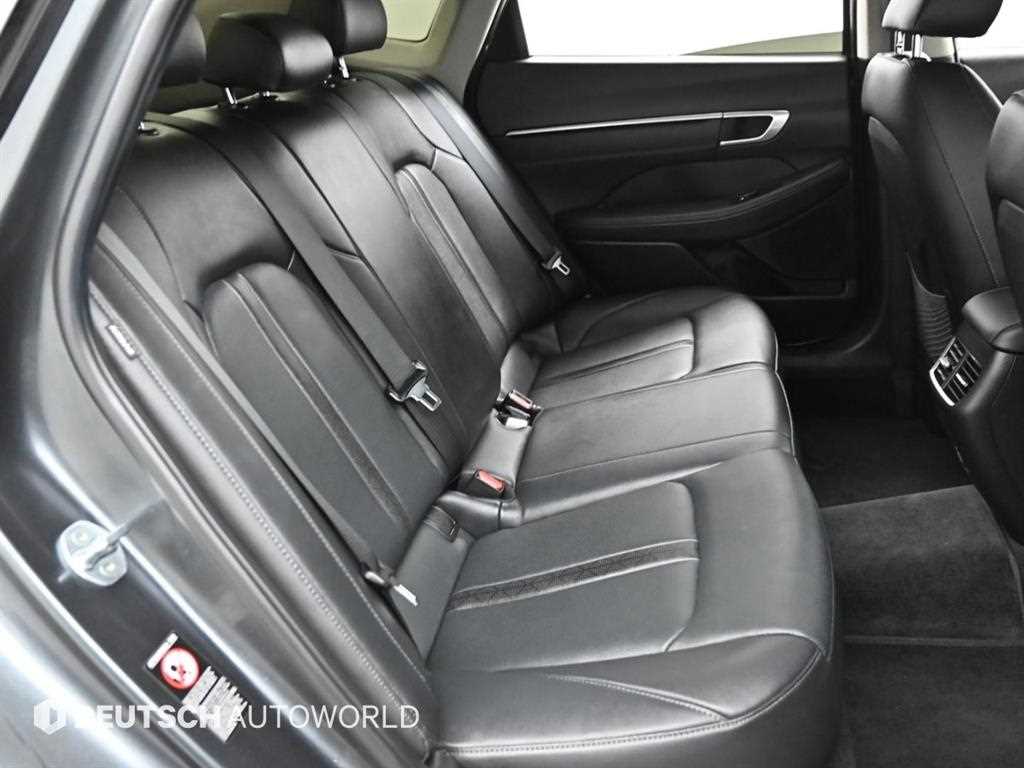 HYUNDAI Sonata - Vista 12