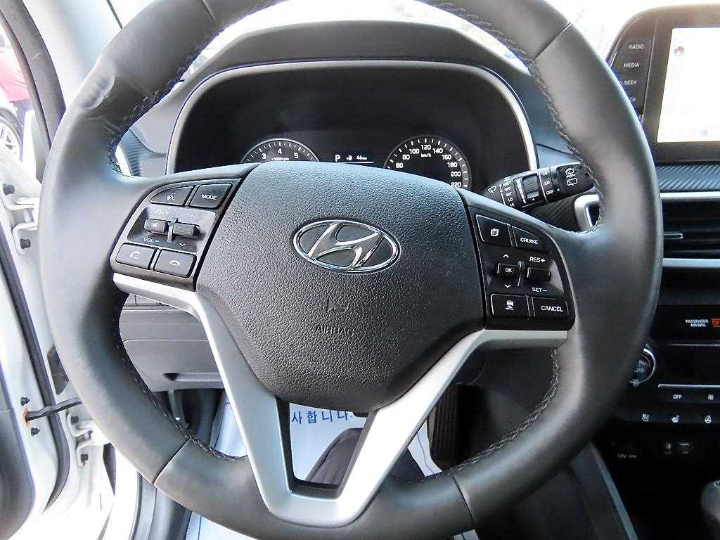 HYUNDAI Tucson - Vista 8